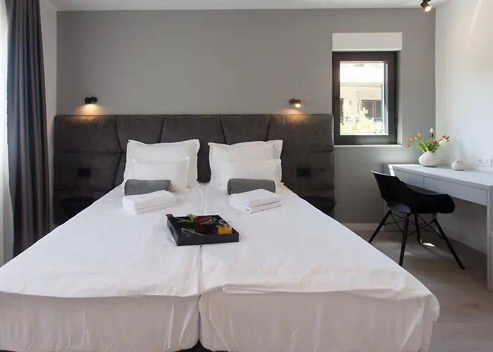 Beachfront House Olbia With Private Parking Appartamento *