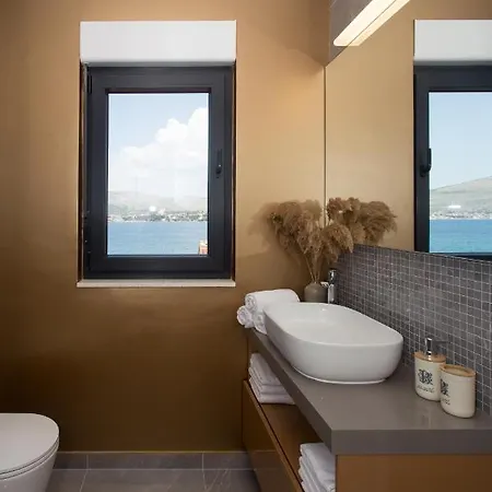 Beachfront House Olbia With Private Parking Apartment