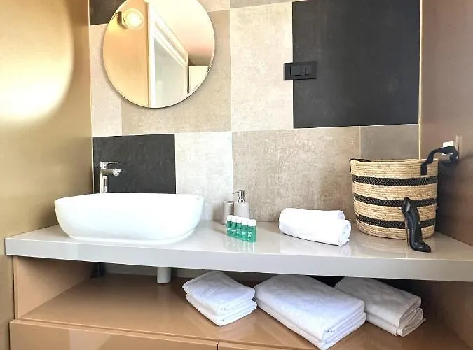 Beachfront House Olbia With Private Parking Apartment